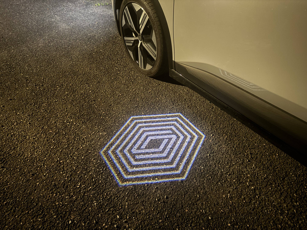 Acheter Renault Megane E-Tech Megane E-Tech EV60 220 ch super charge Iconic 5p occasion dans les concessions du Groupe Faurie