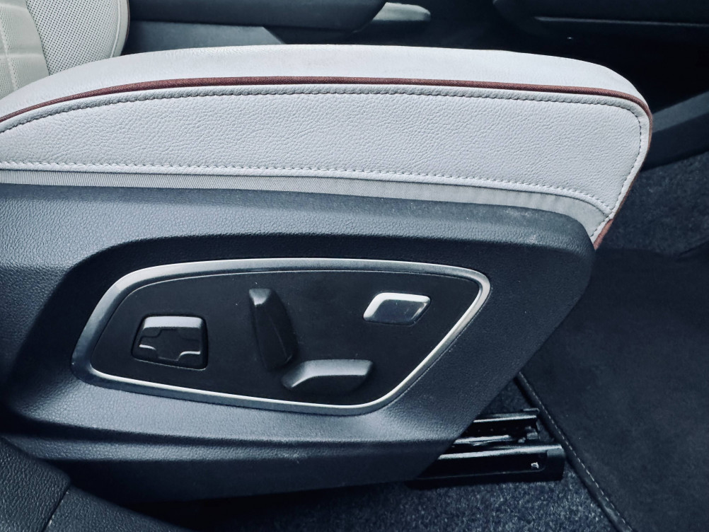Acheter Renault Megane E-Tech Megane E-Tech EV60 220 ch super charge Iconic 5p occasion dans les concessions du Groupe Faurie
