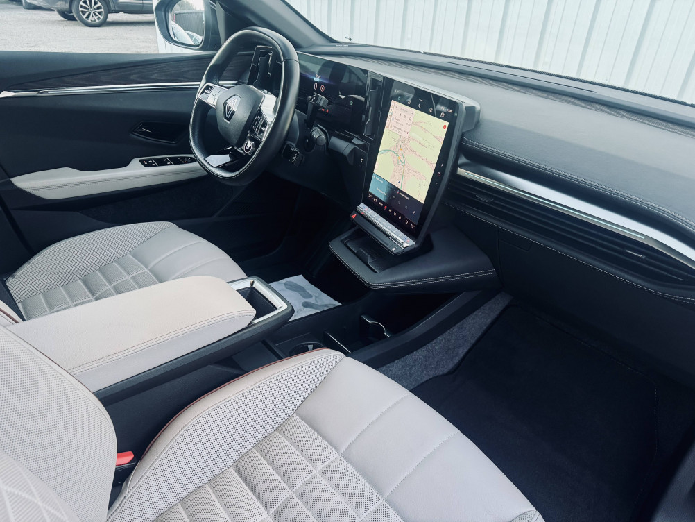 Acheter Renault Megane E-Tech Megane E-Tech EV60 220 ch super charge Iconic 5p occasion dans les concessions du Groupe Faurie