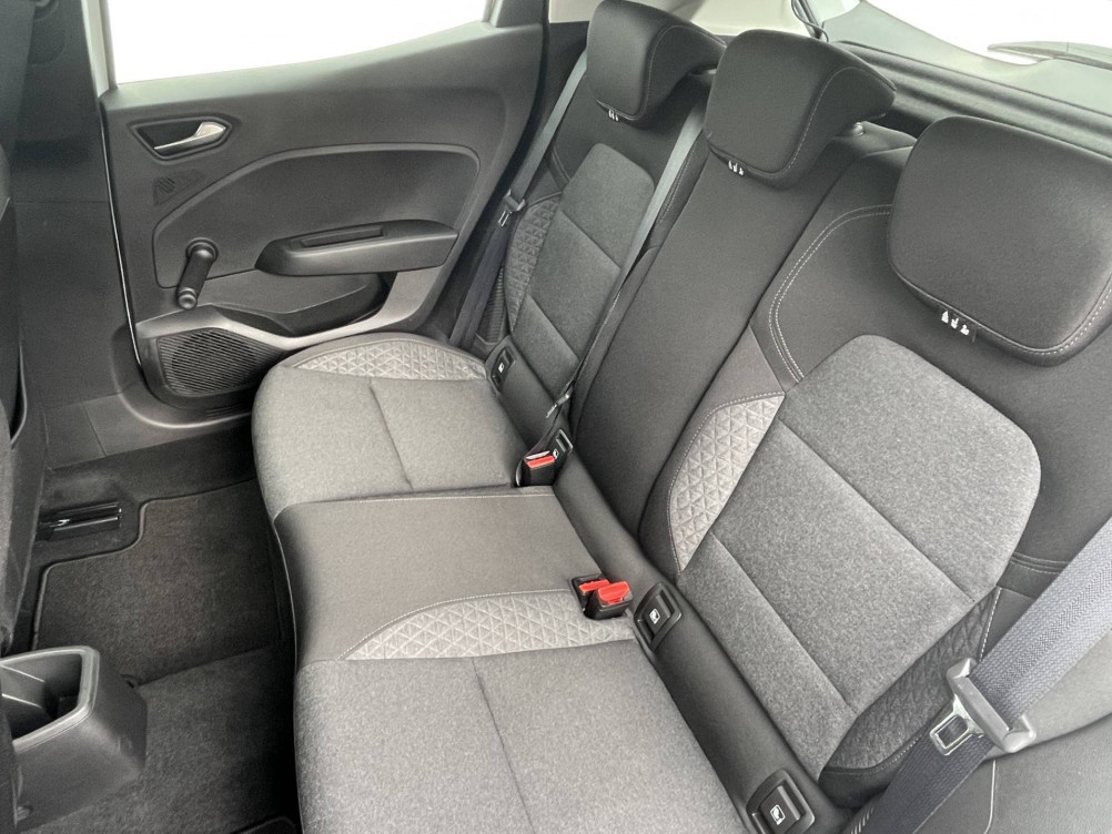 Acheter Renault Clio 5 Clio E-Tech 140 Business 5p occasion dans les concessions du Groupe Faurie