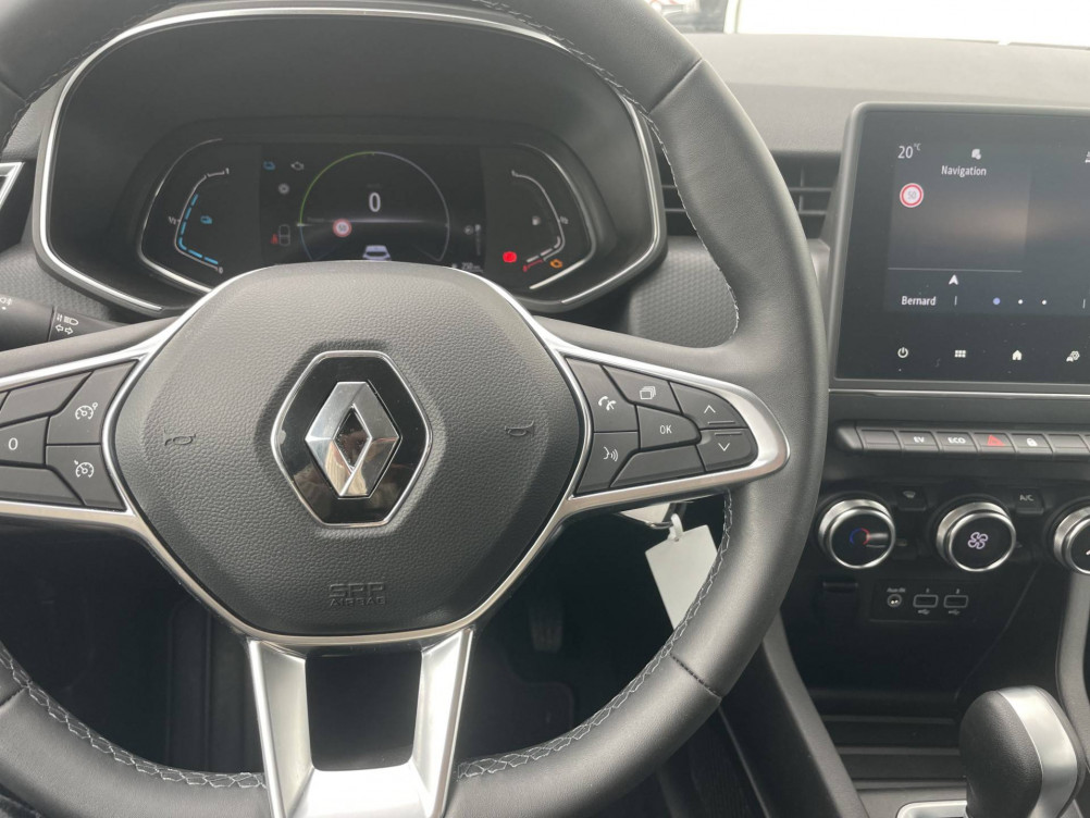 Acheter Renault Clio 5 Clio E-Tech 140 Business 5p occasion dans les concessions du Groupe Faurie