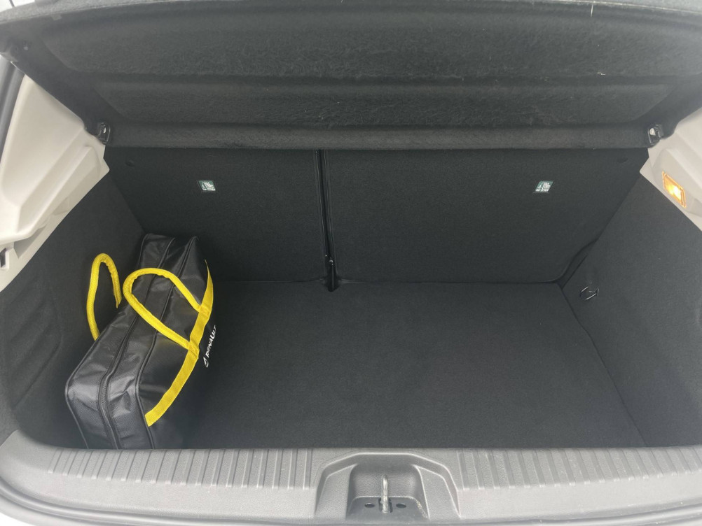 Acheter Renault Clio 5 Clio E-Tech 140 Business 5p occasion dans les concessions du Groupe Faurie