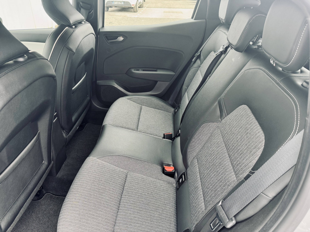 Acheter Renault Clio 5 Clio E-Tech 140 - 21N Intens 5p occasion dans les concessions du Groupe Faurie