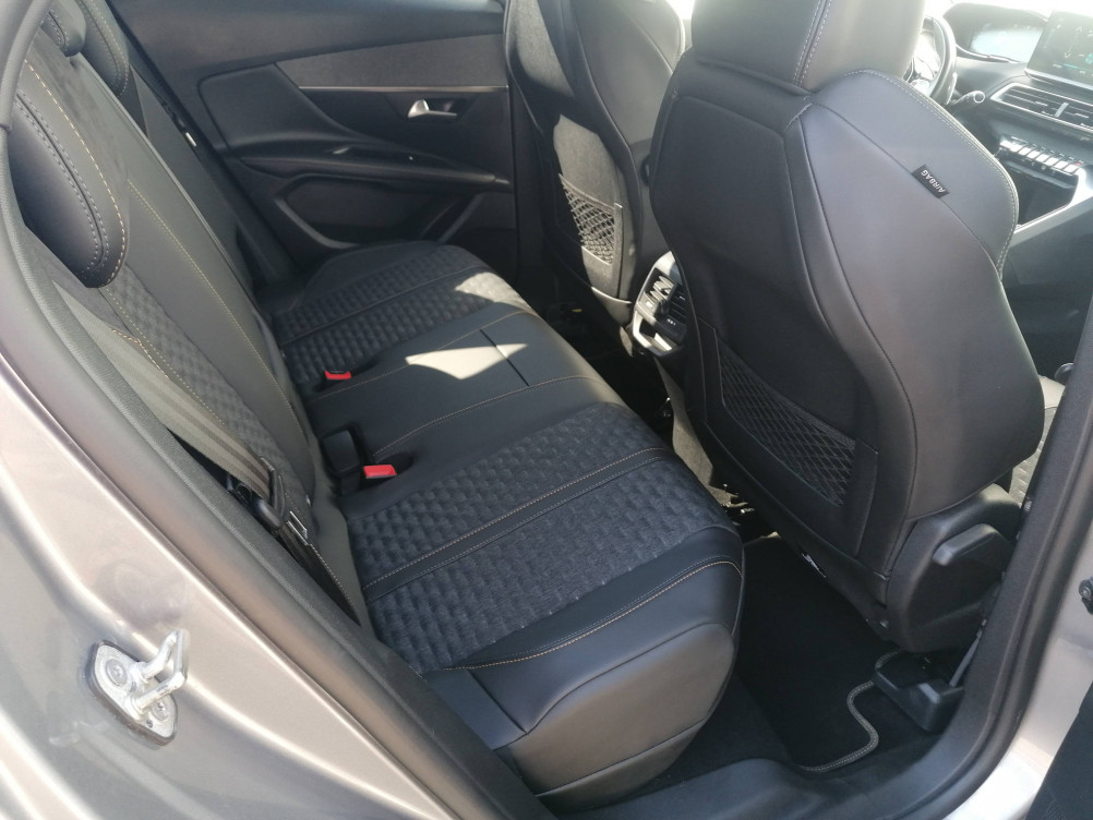 Acheter Peugeot 3008 3008 Hybrid 225 e-EAT8 Roadtrip 5p occasion dans les concessions du Groupe Faurie