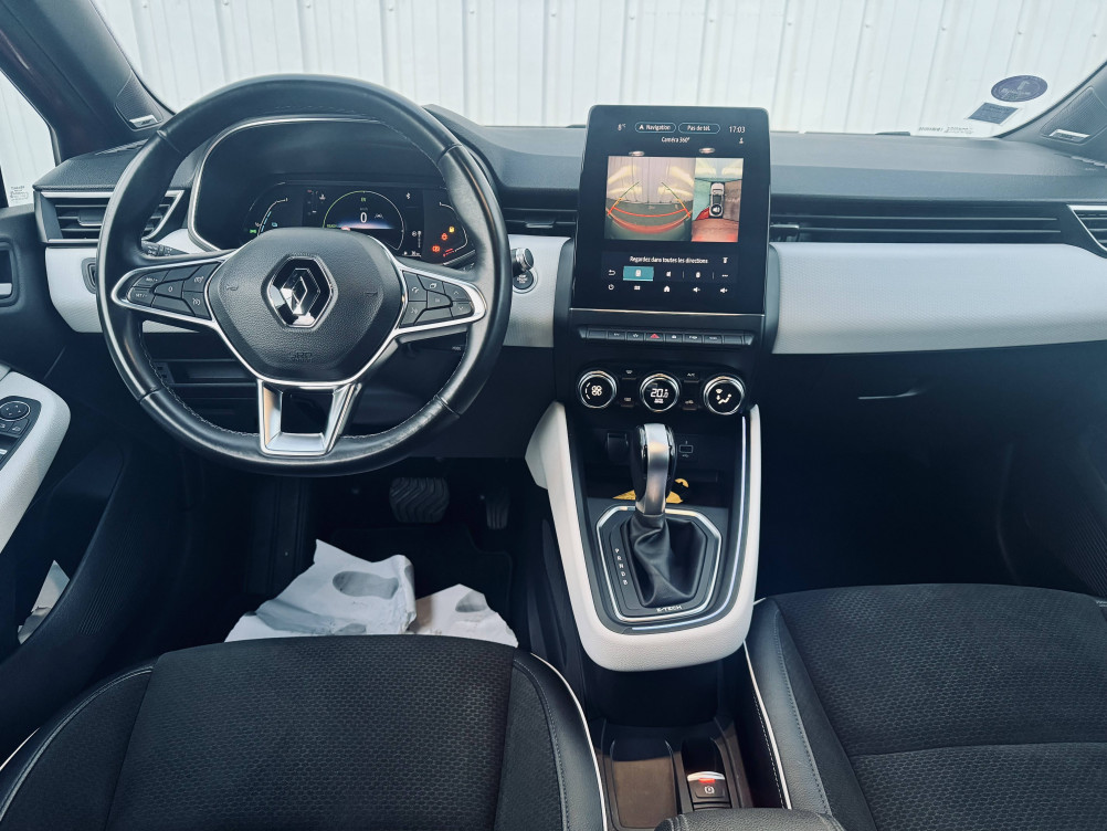 Acheter Renault Clio 5 Clio E-Tech 140 Intens 5p occasion dans les concessions du Groupe Faurie