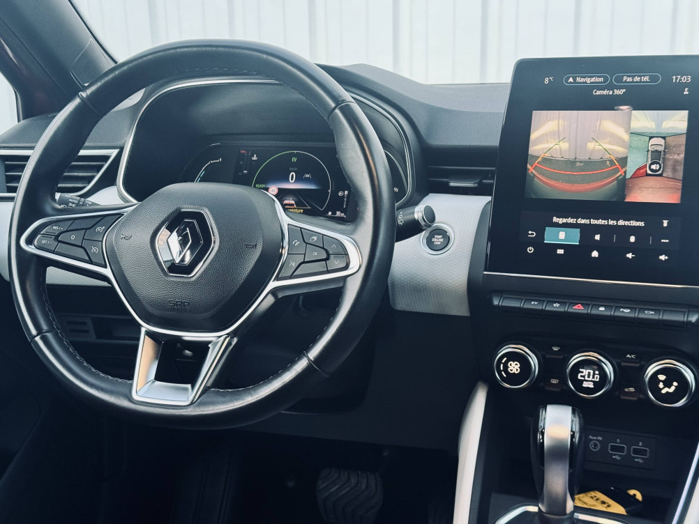 Acheter Renault Clio 5 Clio E-Tech 140 Intens 5p occasion dans les concessions du Groupe Faurie