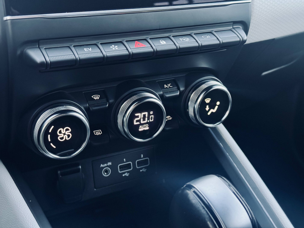 Acheter Renault Clio 5 Clio E-Tech 140 Intens 5p occasion dans les concessions du Groupe Faurie