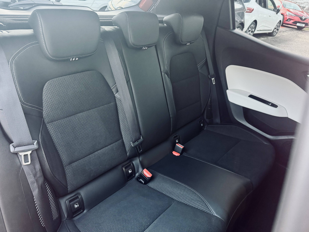 Acheter Renault Clio 5 Clio E-Tech 140 Intens 5p occasion dans les concessions du Groupe Faurie