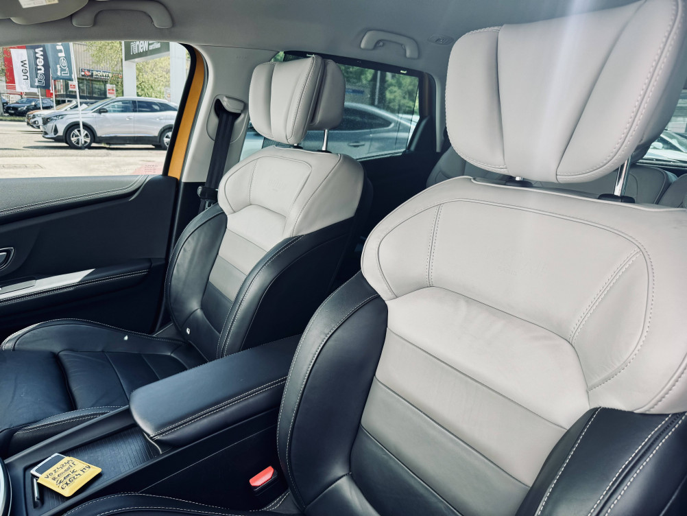 Acheter Renault Scenic 4 Scenic TCe 160 Energy EDC Initiale Paris 5p occasion dans les concessions du Groupe Faurie