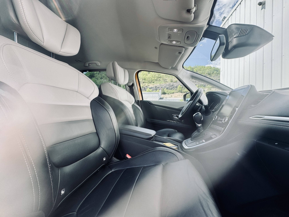 Acheter Renault Scenic 4 Scenic TCe 160 Energy EDC Initiale Paris 5p occasion dans les concessions du Groupe Faurie