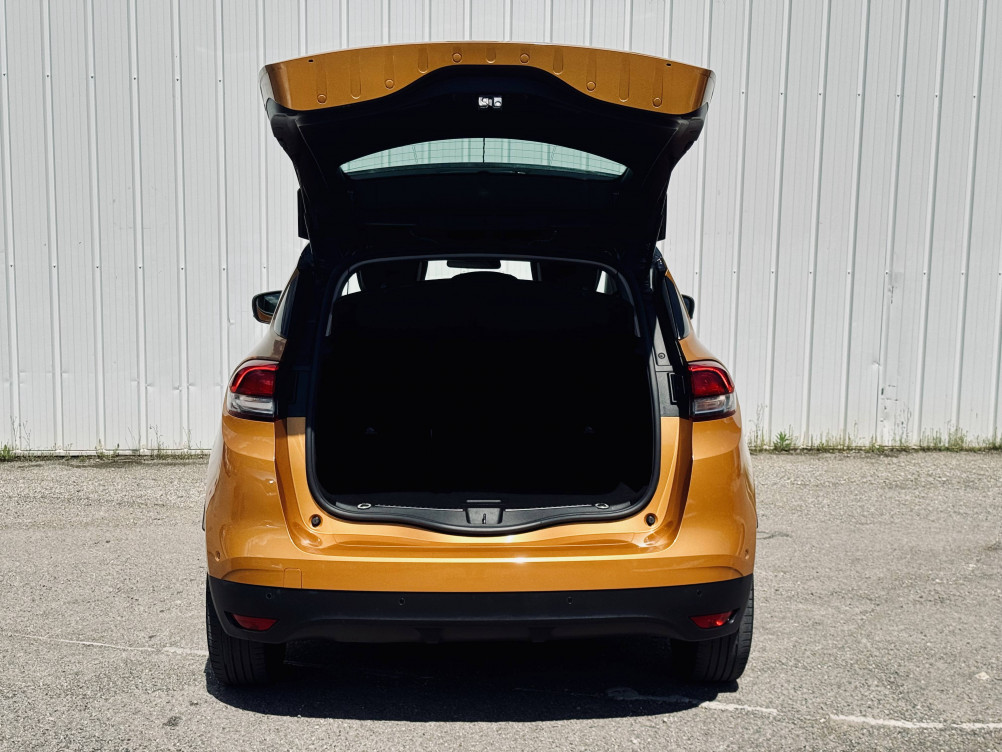 Acheter Renault Scenic 4 Scenic TCe 160 Energy EDC Initiale Paris 5p occasion dans les concessions du Groupe Faurie