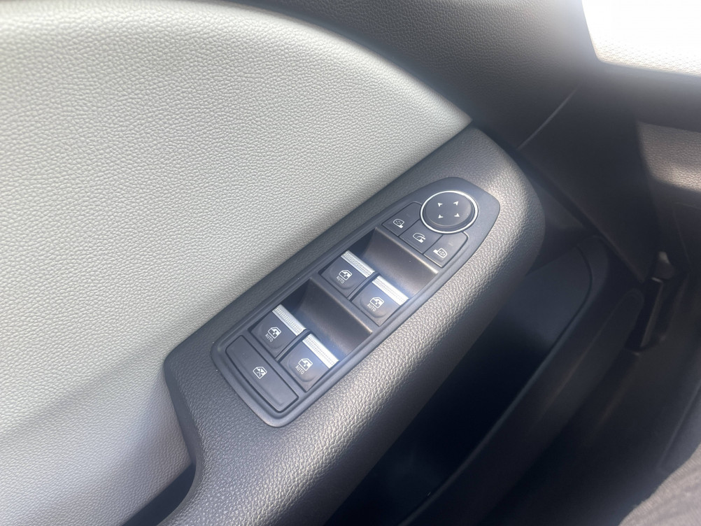 Acheter Renault Clio 5 Clio E-Tech 140 Intens 5p occasion dans les concessions du Groupe Faurie