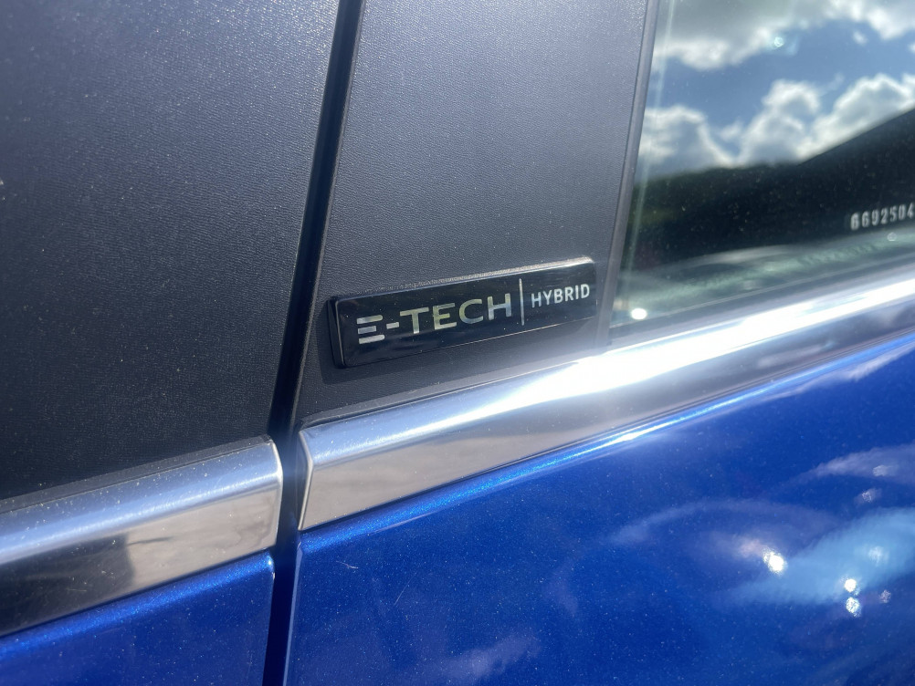 Acheter Renault Clio 5 Clio E-Tech 140 Intens 5p occasion dans les concessions du Groupe Faurie