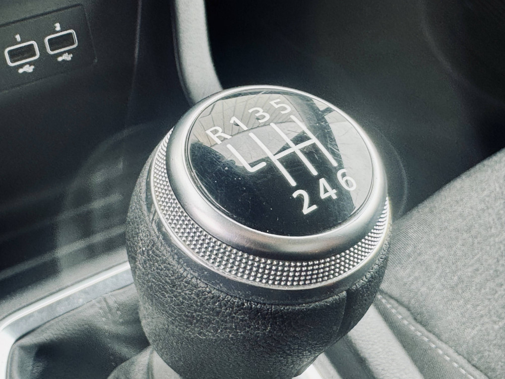 Acheter Renault Clio 5 Clio TCe 90 - 21 Business 5p occasion dans les concessions du Groupe Faurie