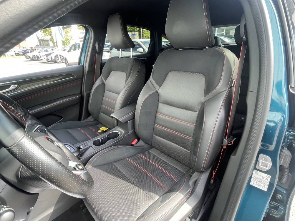 Acheter Renault Arkana Arkana E-Tech 145 - 21B R.S. Line 5p occasion dans les concessions du Groupe Faurie
