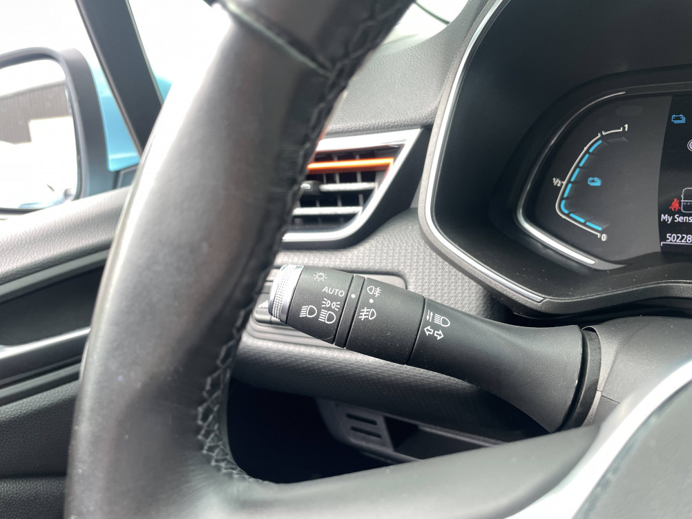 Acheter Renault Clio 5 Clio E-Tech 140 Intens 5p occasion dans les concessions du Groupe Faurie