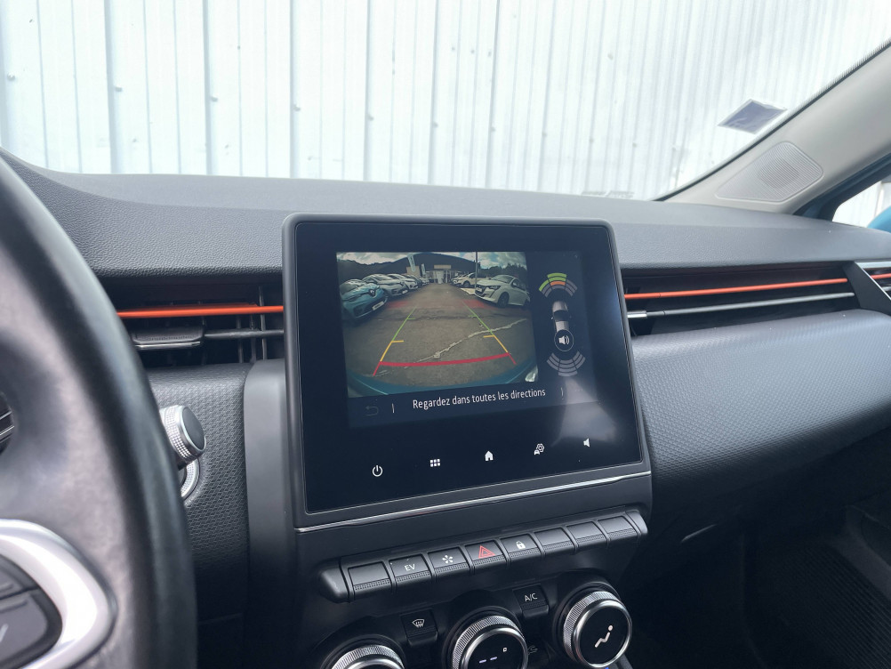 Acheter Renault Clio 5 Clio E-Tech 140 Intens 5p occasion dans les concessions du Groupe Faurie