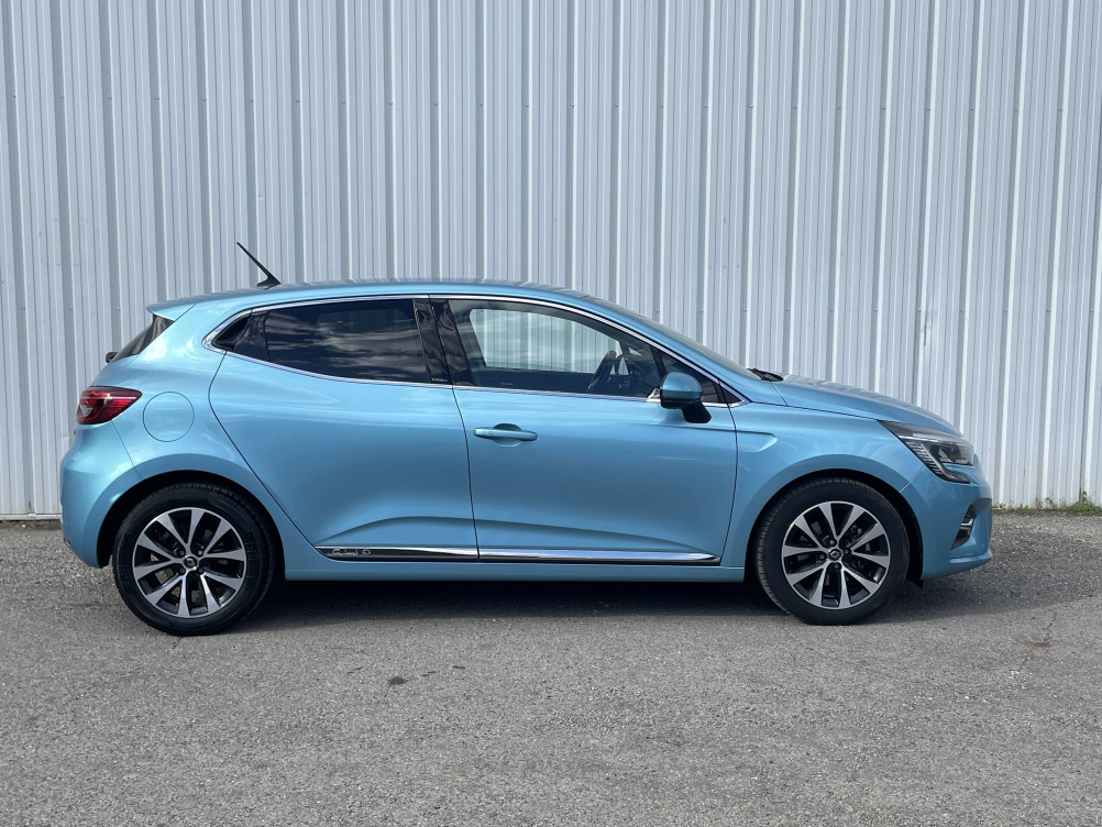Acheter Renault Clio 5 Clio E-Tech 140 Intens 5p occasion dans les concessions du Groupe Faurie
