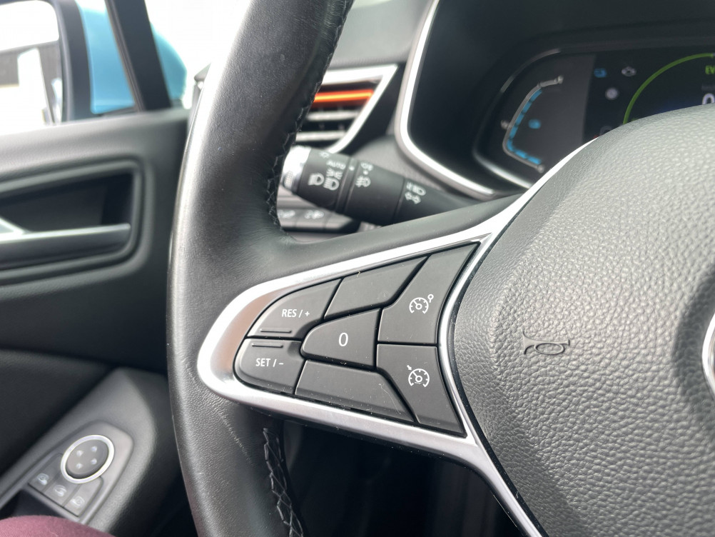 Acheter Renault Clio 5 Clio E-Tech 140 Intens 5p occasion dans les concessions du Groupe Faurie
