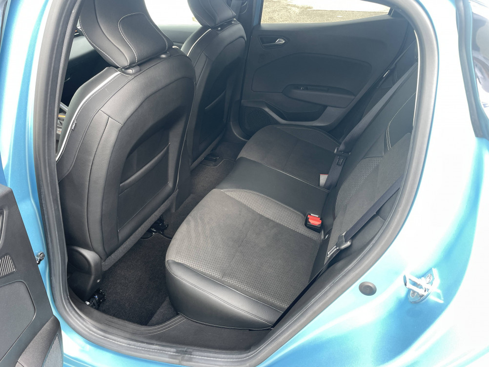 Acheter Renault Clio 5 Clio E-Tech 140 Intens 5p occasion dans les concessions du Groupe Faurie