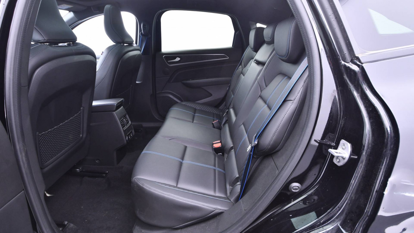 Acheter Renault Arkana Arkana E-Tech 145 - 23 esprit Alpine 5p occasion dans les concessions du Groupe Faurie