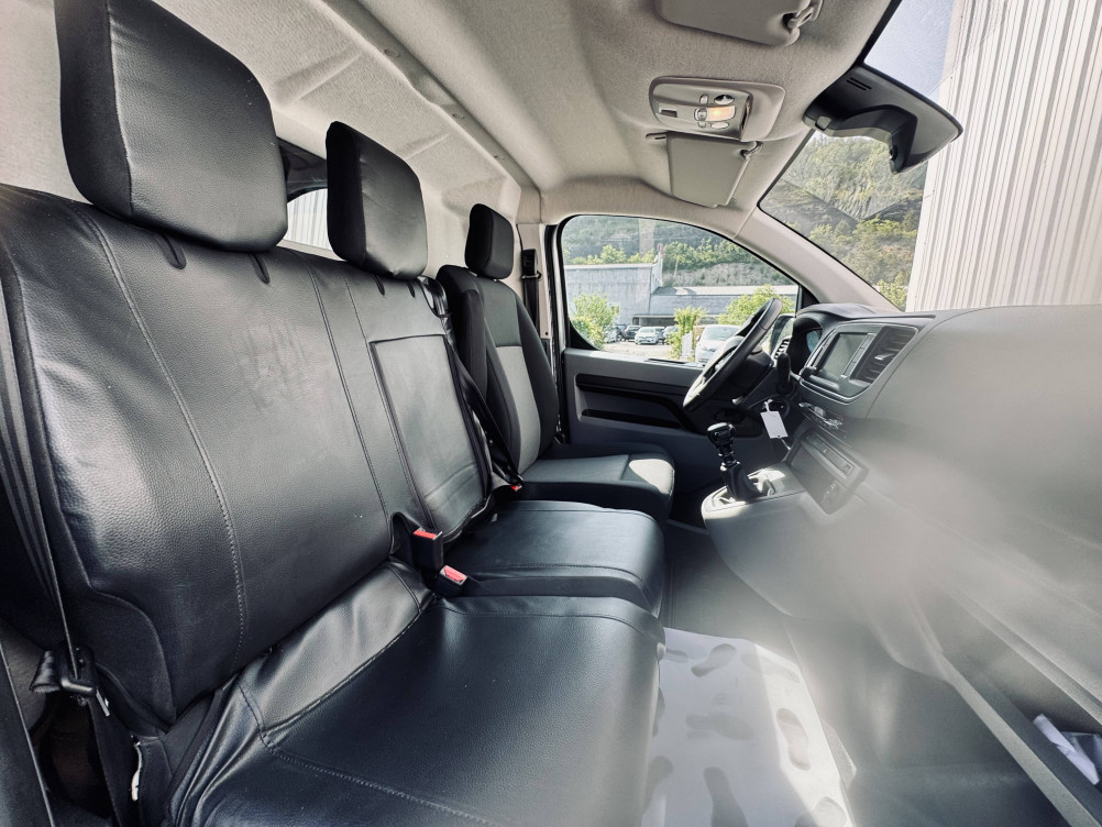 Acheter Peugeot Expert EXPERT FGN TOLE STANDARD BLUEHDI 145 S&S BVM6 PREMIUM 4p occasion dans les concessions du Groupe Faurie