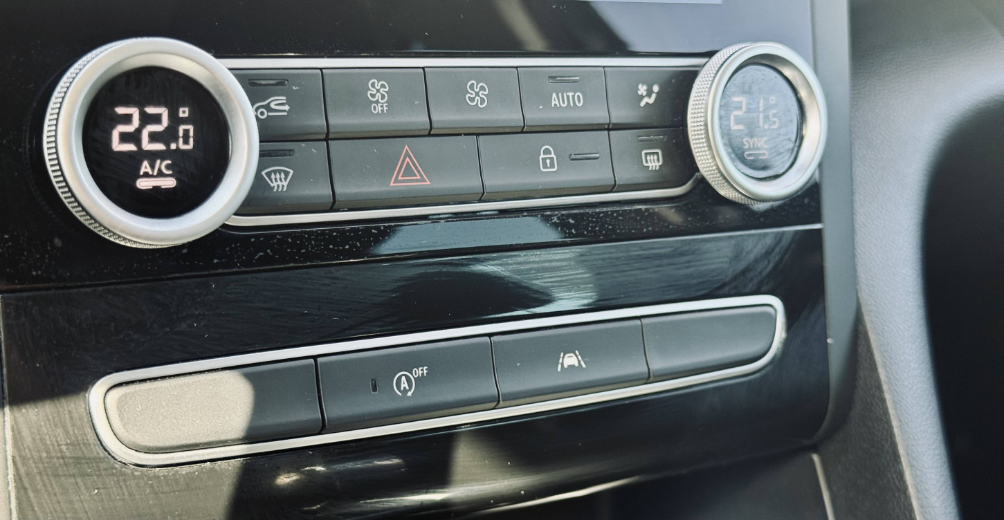 Acheter Renault Megane 4 Megane IV Estate Blue dCi 115 EDC Techno 5p occasion dans les concessions du Groupe Faurie