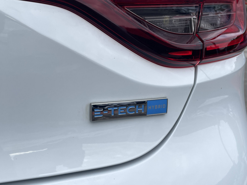 Acheter Renault Clio 5 Clio E-Tech 140 Zen 5p occasion dans les concessions du Groupe Faurie