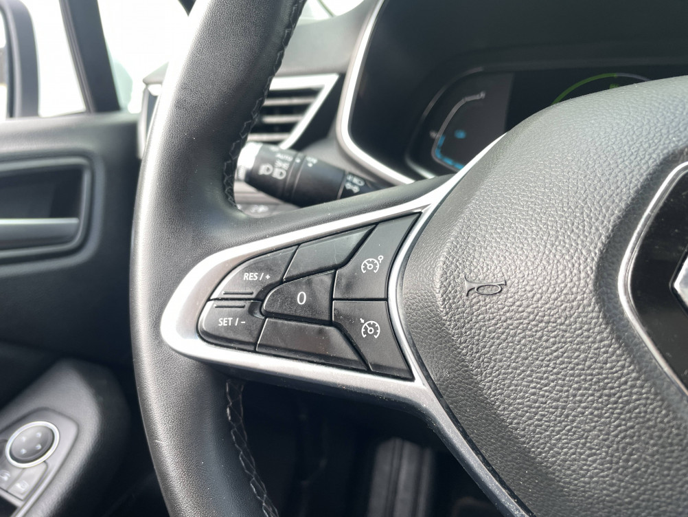 Acheter Renault Clio 5 Clio E-Tech 140 Zen 5p occasion dans les concessions du Groupe Faurie