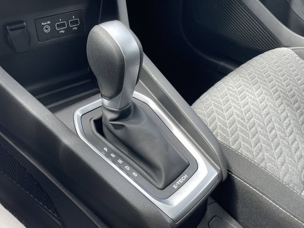 Acheter Renault Clio 5 Clio E-Tech 140 Limited 5p occasion dans les concessions du Groupe Faurie