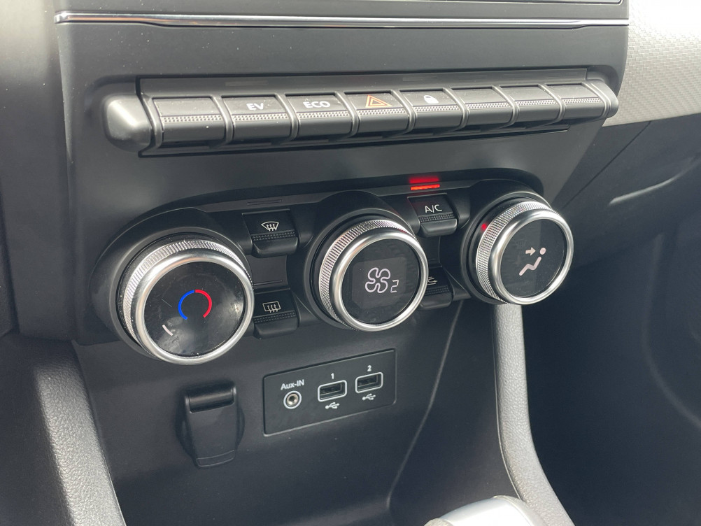 Acheter Renault Clio 5 Clio E-Tech 140 Limited 5p occasion dans les concessions du Groupe Faurie