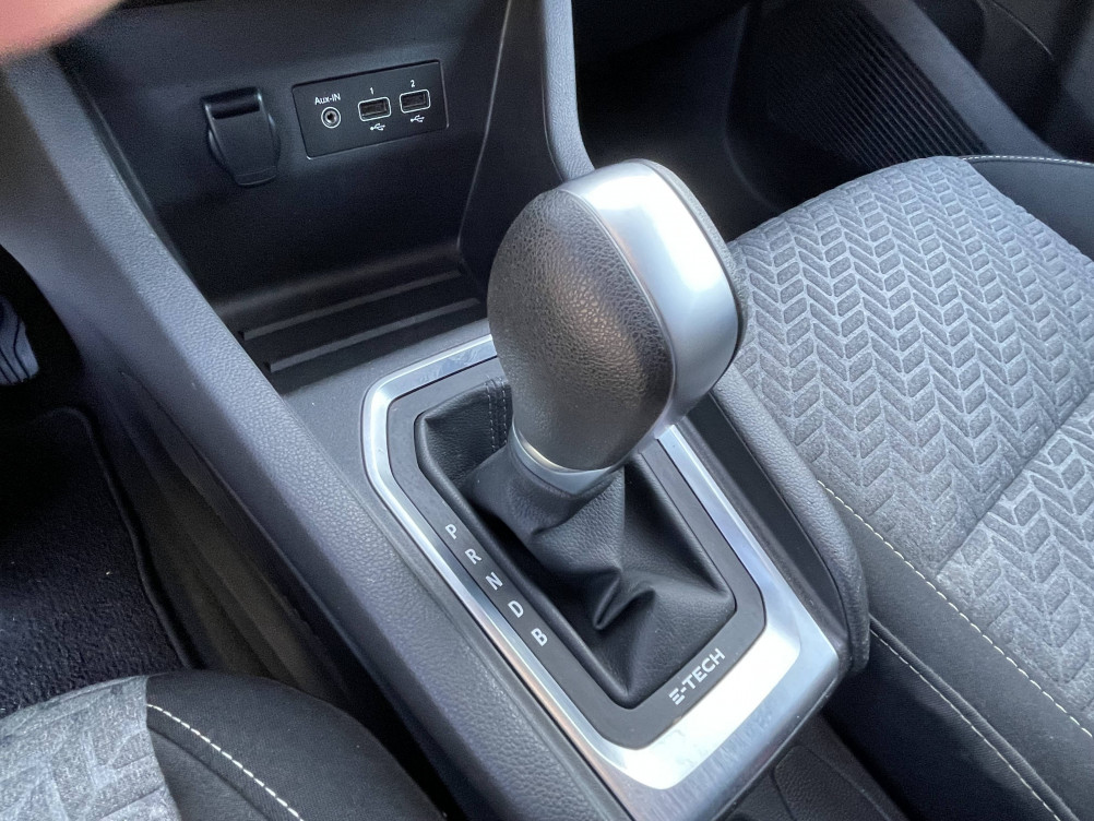 Acheter Renault Clio 5 Clio E-Tech 140 Limited 5p occasion dans les concessions du Groupe Faurie