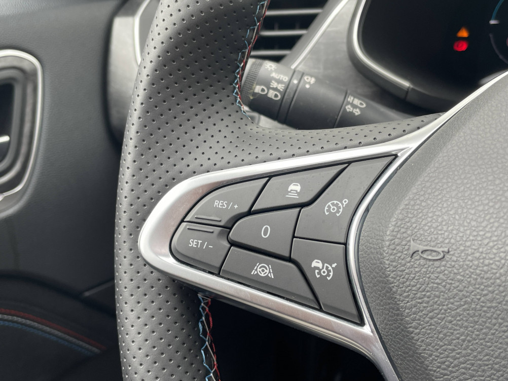 Acheter Renault Arkana Arkana E-Tech 145 - 23 esprit Alpine 5p occasion dans les concessions du Groupe Faurie