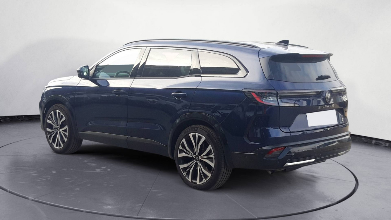 Acheter Renault Espace 6 Espace E-Tech hybrid 200 Iconic 5p occasion dans les concessions du Groupe Faurie