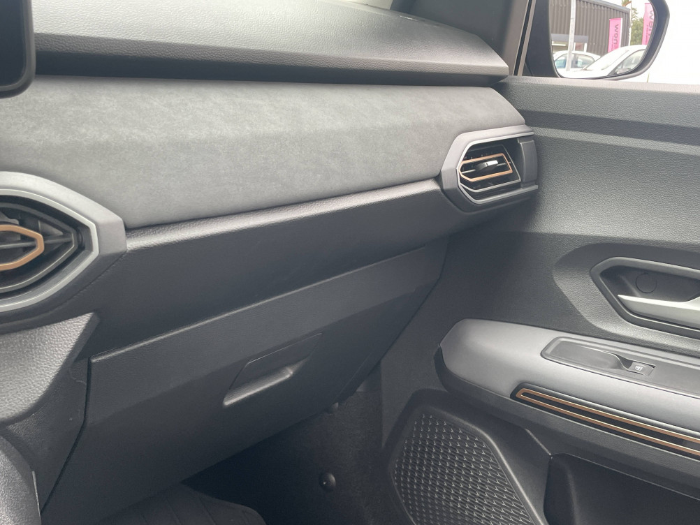 Acheter Dacia Sandero Sandero ECO-G 100 GSR2 Stepway Extreme 5p occasion dans les concessions du Groupe Faurie
