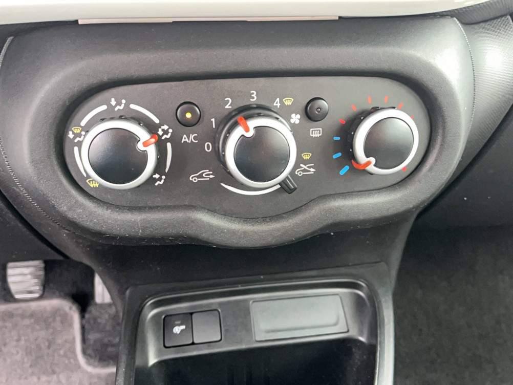 Acheter Renault Twingo 3 Twingo III SCe 65 Zen 5p occasion dans les concessions du Groupe Faurie