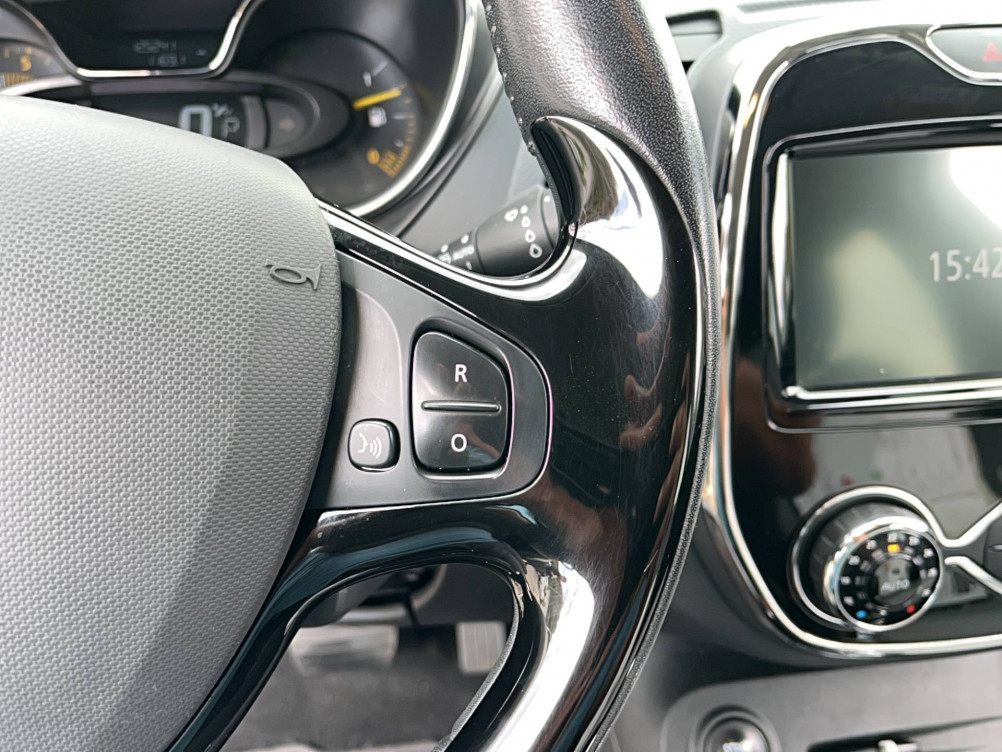 Acheter Renault Captur Captur dCi 90 Intens EDC 5p occasion dans les concessions du Groupe Faurie
