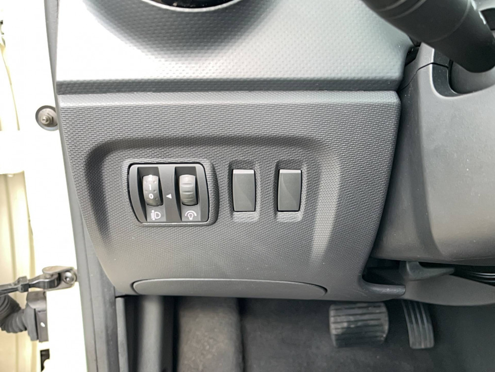 Acheter Renault Captur Captur dCi 90 Intens EDC 5p occasion dans les concessions du Groupe Faurie