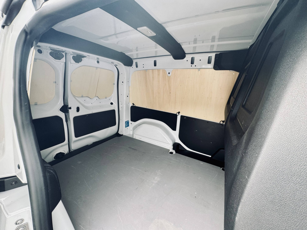 Acheter Renault Kangoo 3 KANGOO VAN BLUE DCI 95 EXTRA - 22 5p occasion dans les concessions du Groupe Faurie
