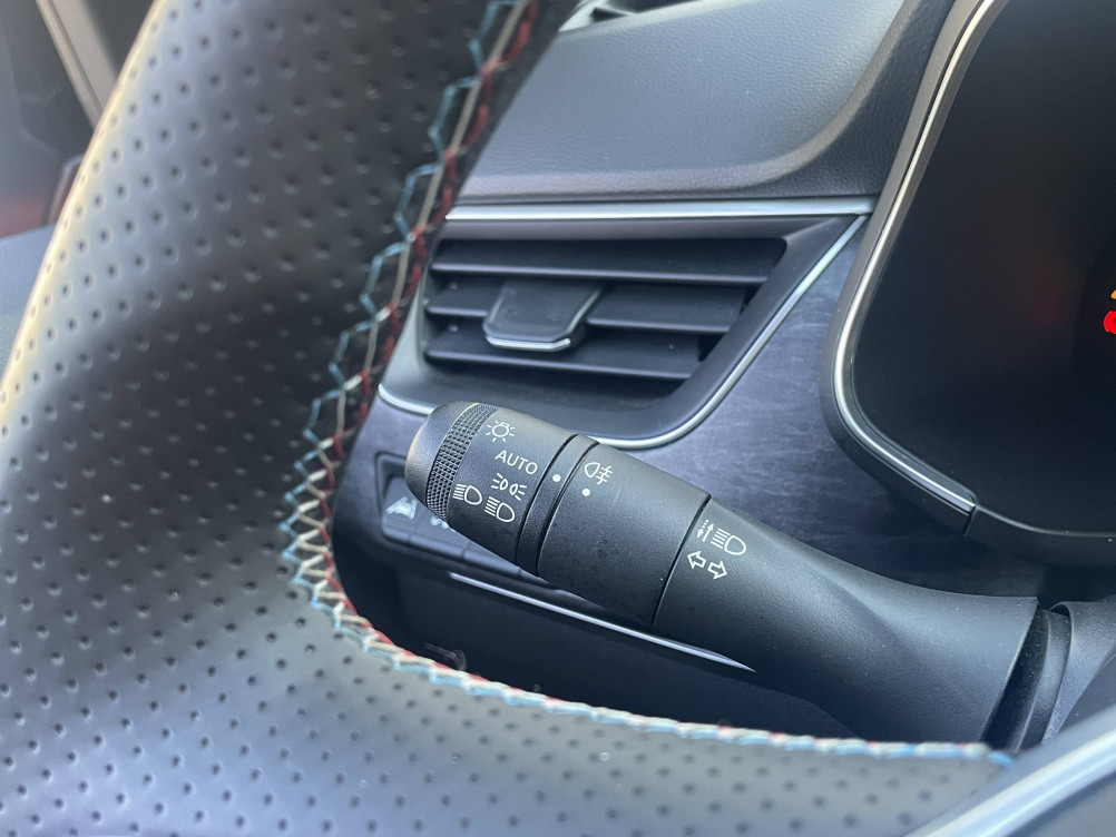 Acheter Renault Arkana Arkana E-Tech 145 - 23 esprit Alpine 5p occasion dans les concessions du Groupe Faurie