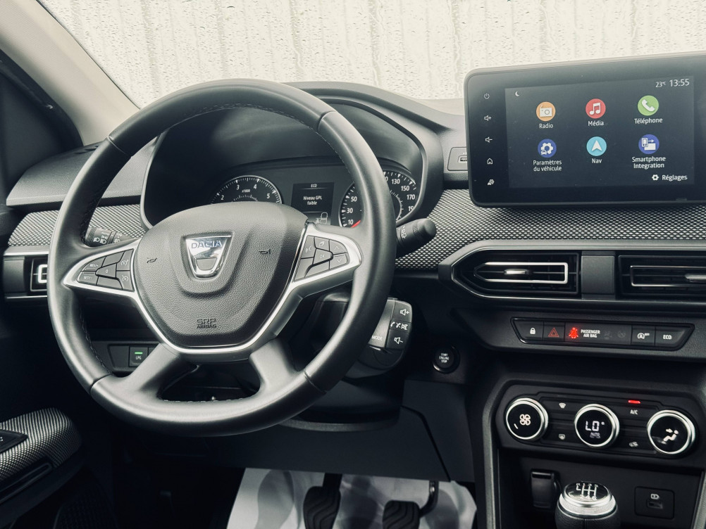 Acheter Dacia Jogger Jogger ECO-G 100 7 places SL Extreme + 5p occasion dans les concessions du Groupe Faurie