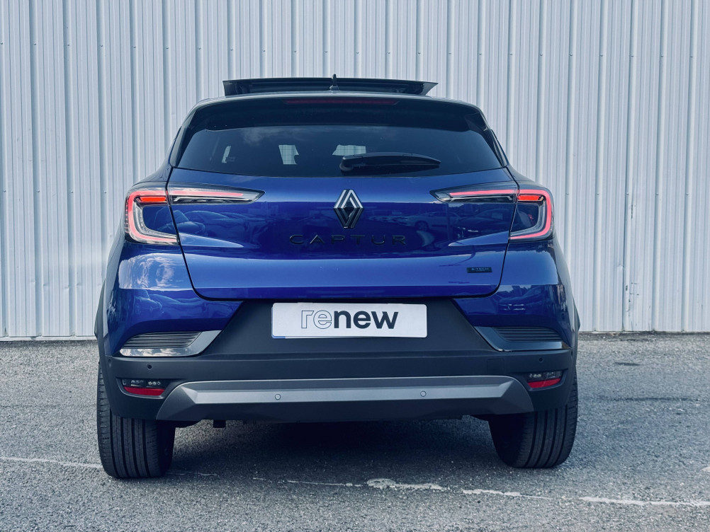 Acheter Renault Captur 2 Captur E-Tech full hybrid 145 ch esprit Alpine 5p occasion dans les concessions du Groupe Faurie