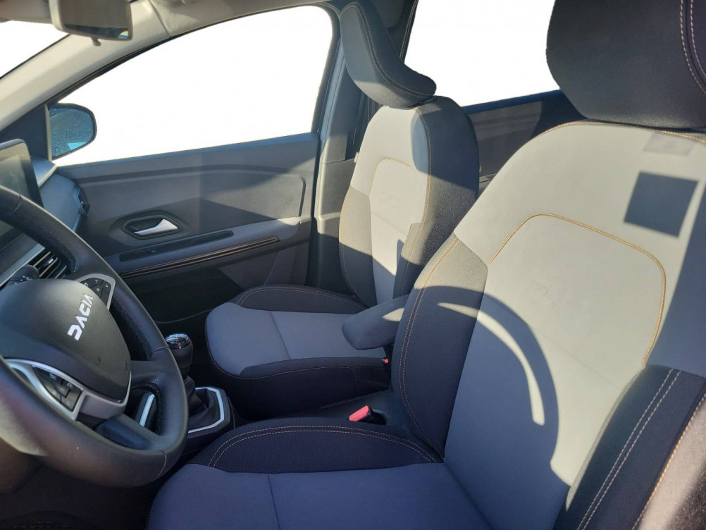Acheter Dacia Jogger Jogger ECO-G 100 7 places GSR2 Extreme + 5p occasion dans les concessions du Groupe Faurie
