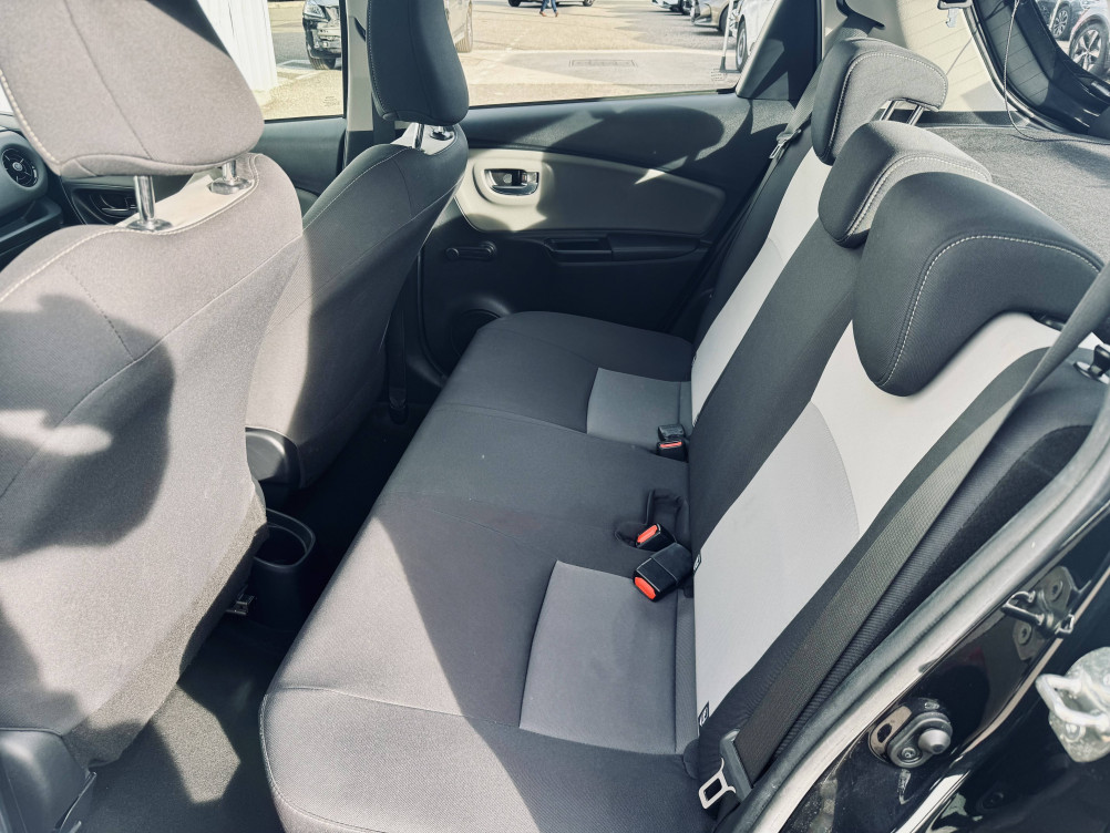Acheter Toyota Yaris Yaris Hybride 100h France 5p occasion dans les concessions du Groupe Faurie