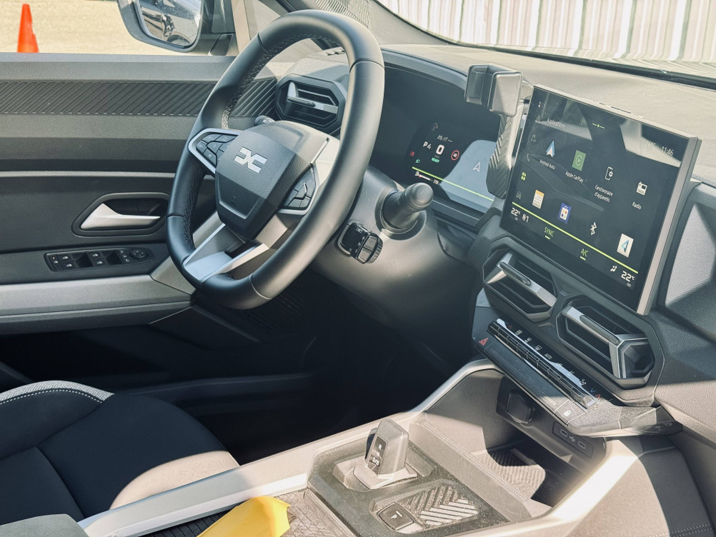 Acheter Dacia Bigster Bigster Hybrid 155 Journey 5p occasion dans les concessions du Groupe Faurie