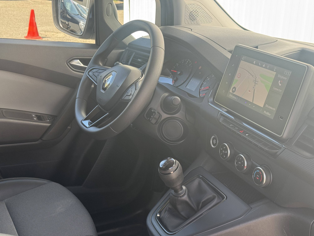 Acheter Renault Kangoo 3 KANGOO VAN TCE 130 EXTRA - 22 5p occasion dans les concessions du Groupe Faurie