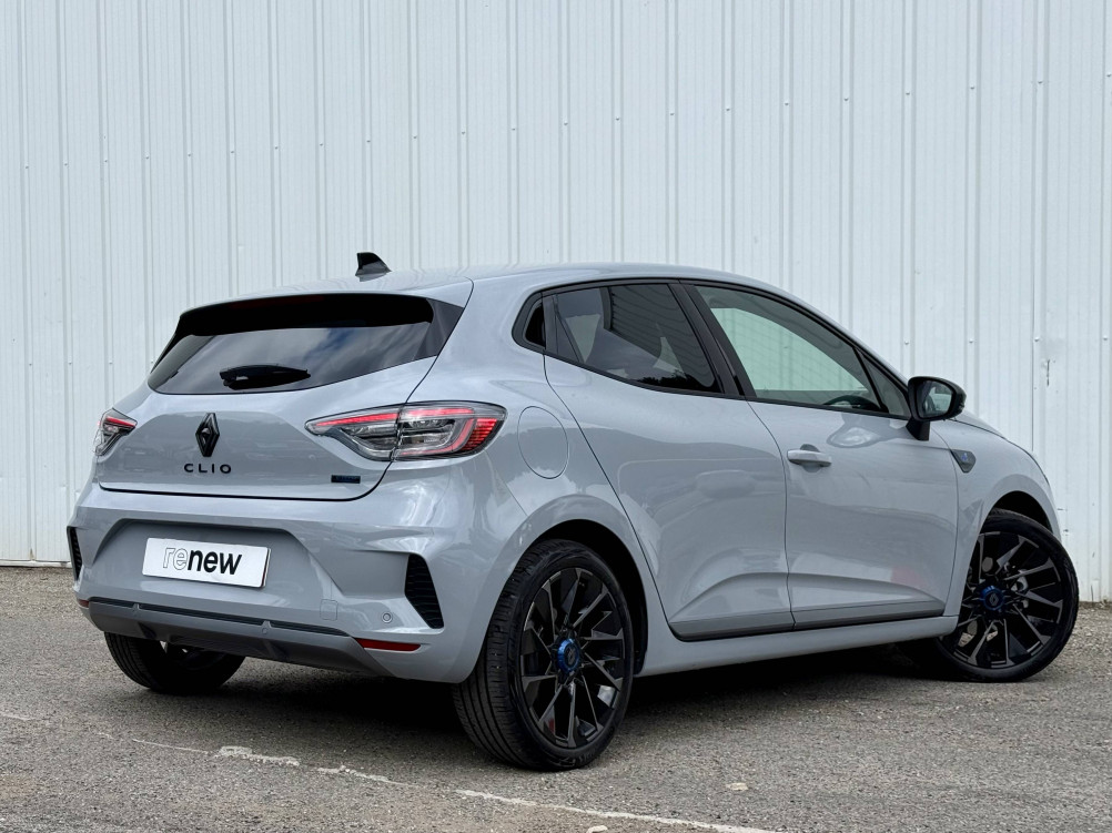 Acheter Renault Clio 5 Clio E-Tech full hybrid 145 ch GSR2 Esprit Alpine 5p occasion dans les concessions du Groupe Faurie