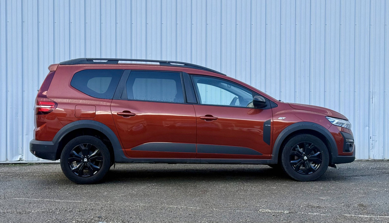 Acheter Dacia Jogger Jogger ECO-G 100 5 places SL Extreme + 5p occasion dans les concessions du Groupe Faurie