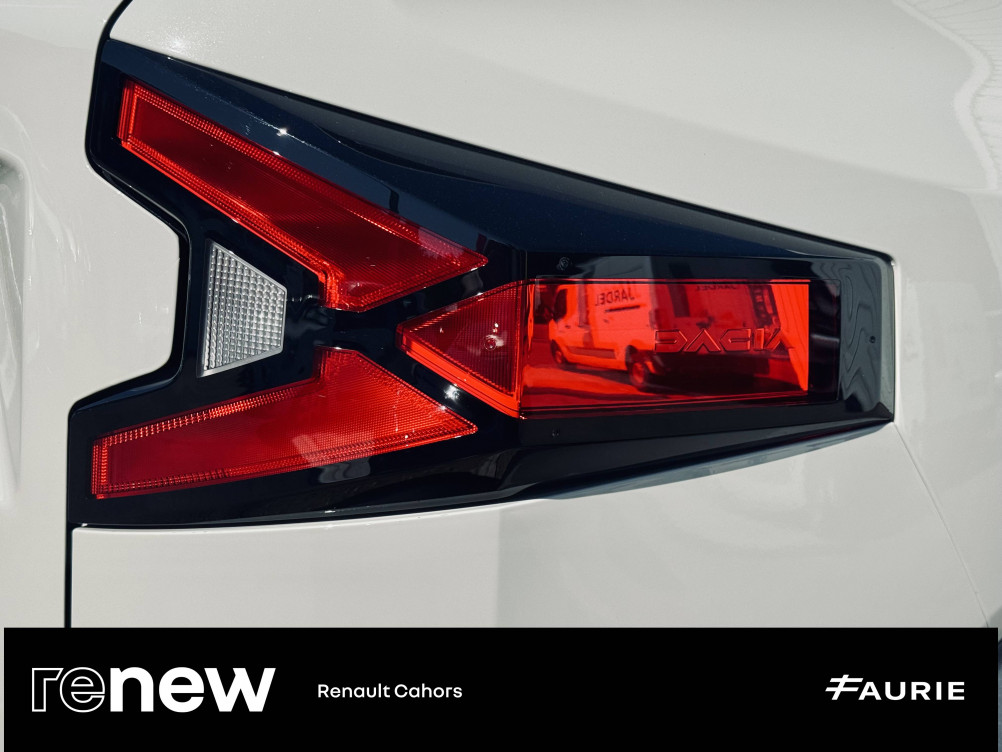 Acheter Dacia Duster Duster Hybrid 140 Journey 5p occasion dans les concessions du Groupe Faurie