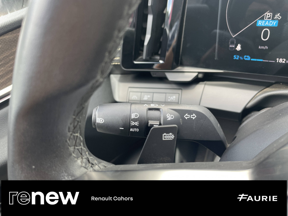 Acheter Renault Megane E-Tech Megane E-Tech EV60 220 ch super charge Iconic 5p occasion dans les concessions du Groupe Faurie